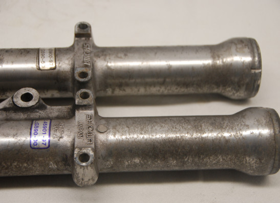 Voorpoot buiten Harley Davidson Sportster