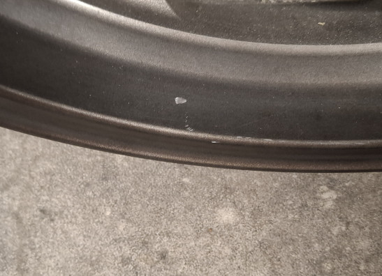 Achtervelg Yamaha XSR 700