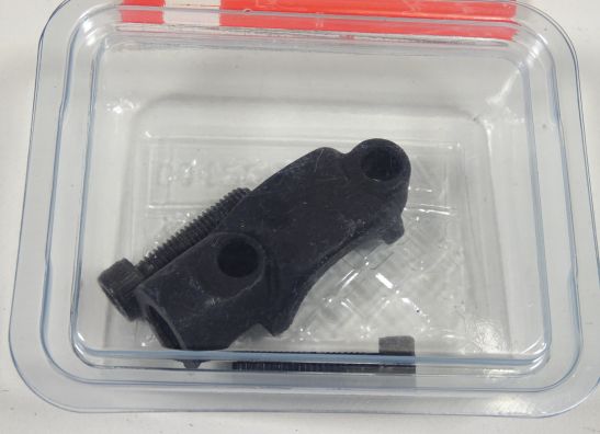 Front brake master cylinder  Ducati monster 600