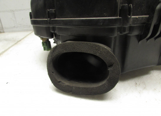 Air cleaner case Suzuki GSX R 750