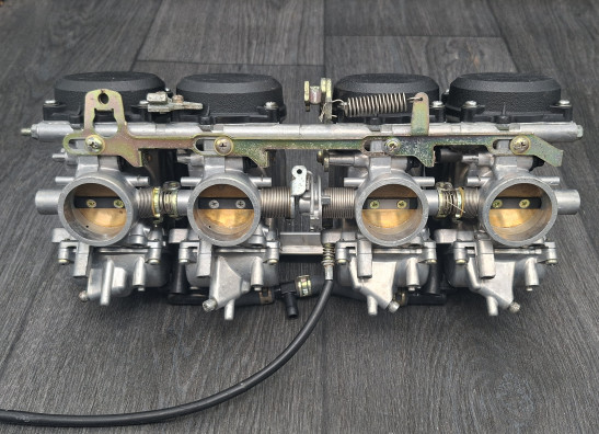 Carburateurset Yamaha FZR 600