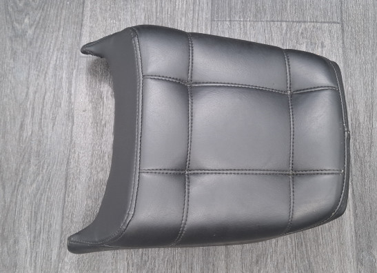 Buddy seat Honda VF 700  750 C Magna