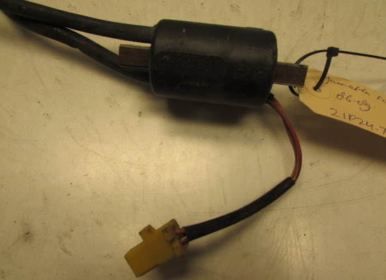 Bobine Yamaha FZR 400