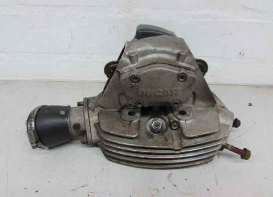 Cylinder head Ducati 750 SS Supersport