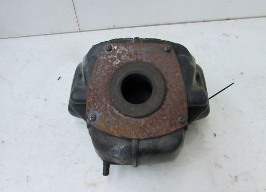 Air cleaner case Suzuki GSX F 600