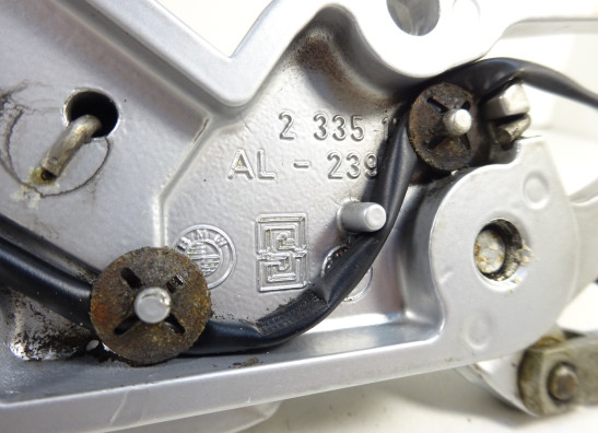 Fussrastetrager vorne rechts BMW K 1200 GT