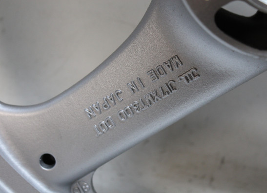 Voorvelg Suzuki GSX F 750