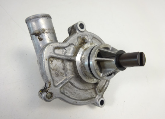 Water pump Suzuki GSR 600