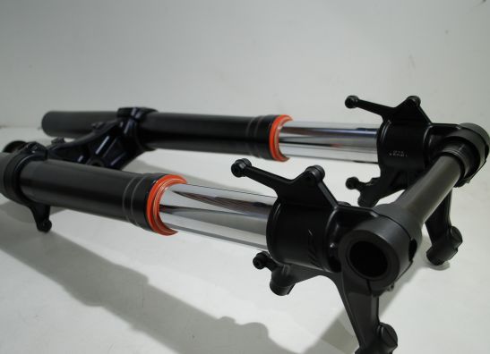 Voorpoten compleet KTM 1290 Super duke