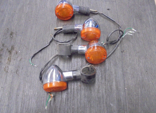Blinker Honda VF 700  750 Supermagna