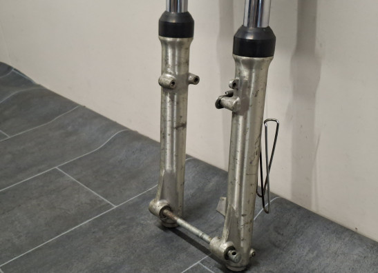 Voorpoten compleet Suzuki SP 370