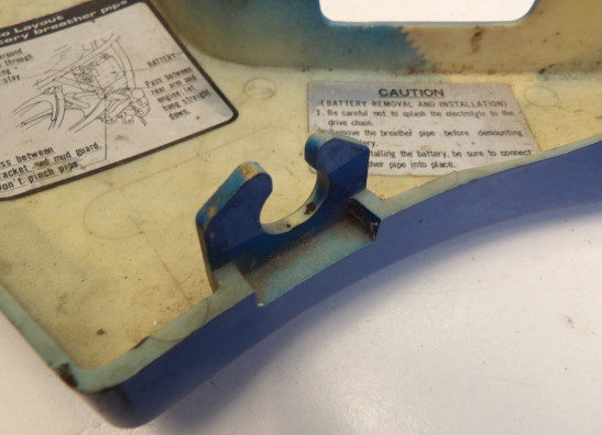 Cowl right small Yamaha XS 400