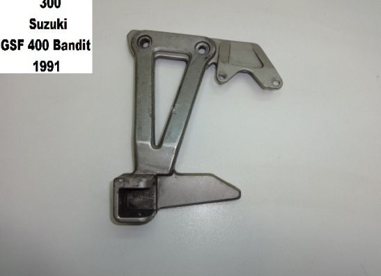 Duo voetsteun links Suzuki GSF 400 Bandit