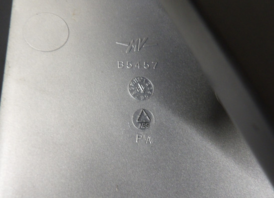 Linker zijkuip MV Agusta F3 675