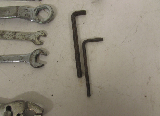 Tool set Yamaha XJ 600 Diversion