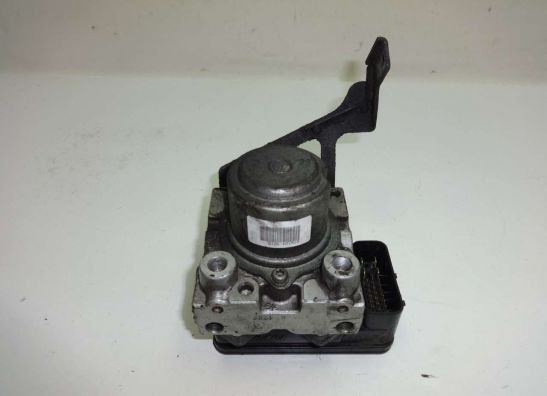 ABS pomp Honda CBF 500