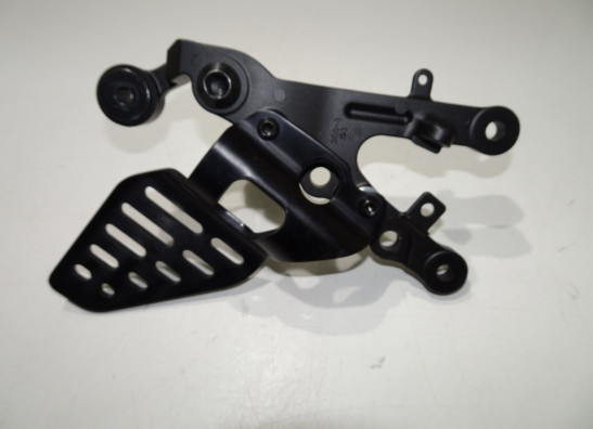 Main step holder right Yamaha YZF R6