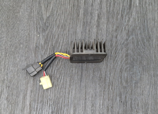 Spanningsregelaar Suzuki SV 650