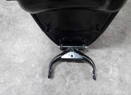 Benzintank Triumph Trident 660