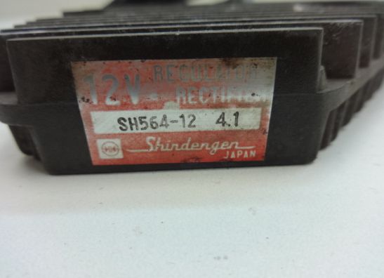 Spanningsregelaar Honda VF 500 