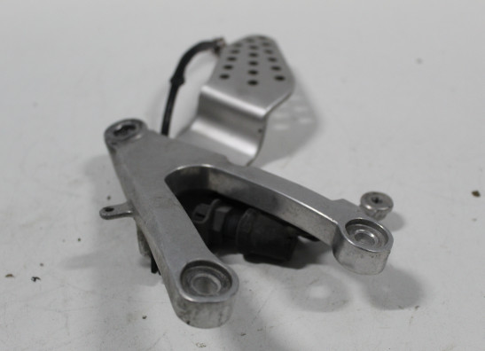 Main step holder right Yamaha YZF R1