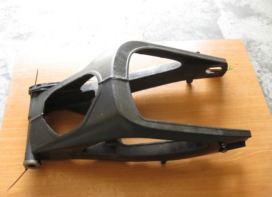Swingarm Yamaha YZF R1