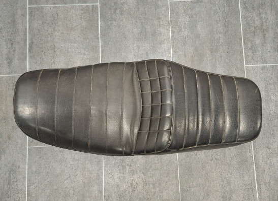 Zadel Kawasaki CSR 305 LTD