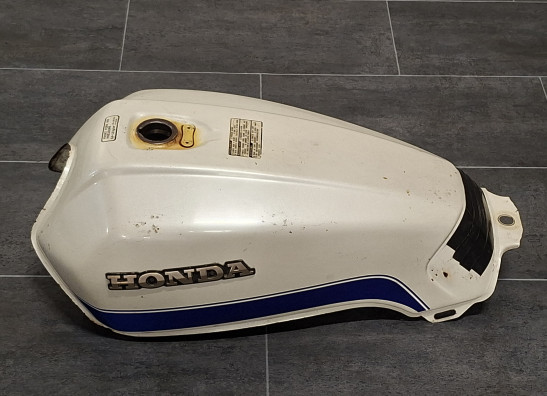 Benzintank Honda VF 700  750 S Sabre