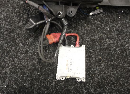 Headlight Yamaha YZF R6