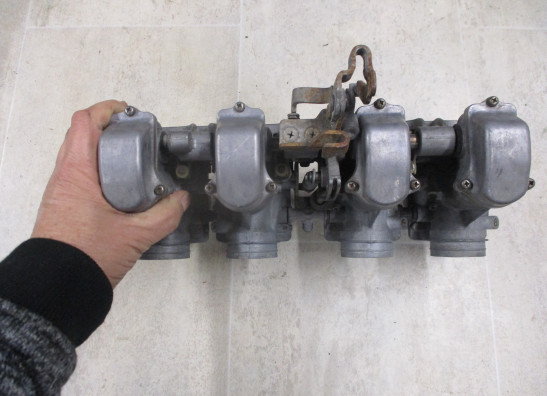 Carburetor assy Suzuki GS 750