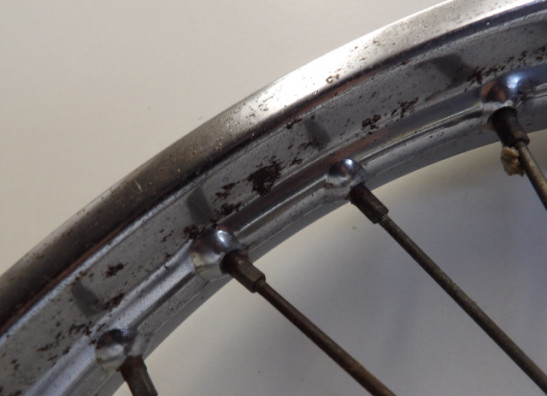 Front Wheel Suzuki GT 380