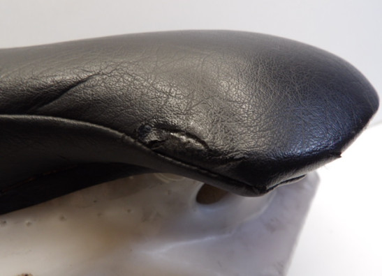 Zadel Honda VF 700  750 Supermagna