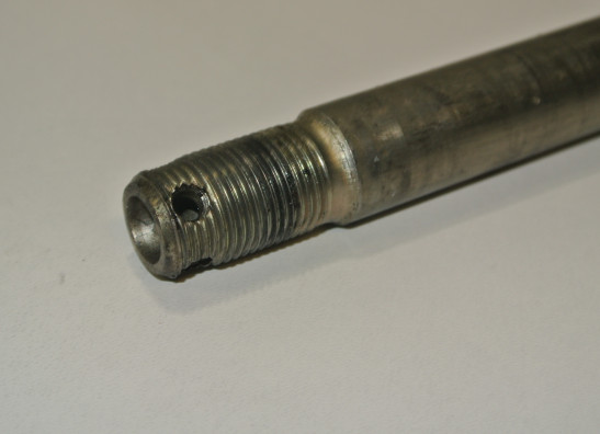 Rear axle Kawasaki Z 750