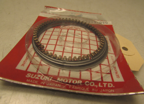 Kolbenringe Suzuki GSX 400 E