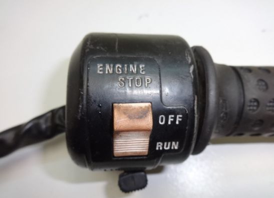 Handlebar switch assy right Suzuki GSX 750