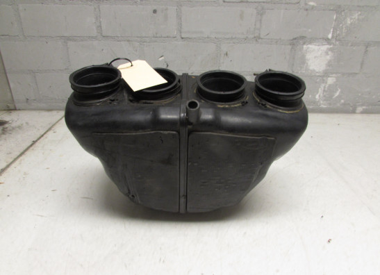 Air cleaner case Suzuki GSX F 600