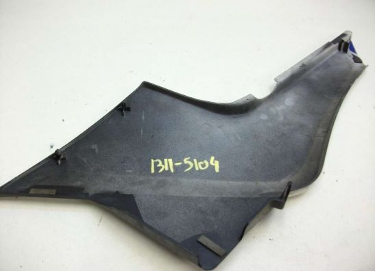 Rechter zijkuip klein Suzuki GSX 550 EF