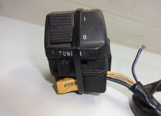 Handlebar switch assy left Suzuki GS 500 E