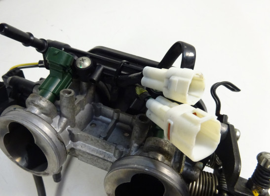 Gasklephuis Kawasaki ER 6