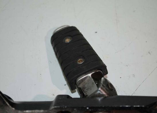 Main step holder left Yamaha V max