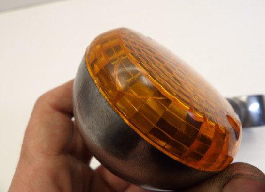 Winker right front Suzuki VS 1400 Intruder