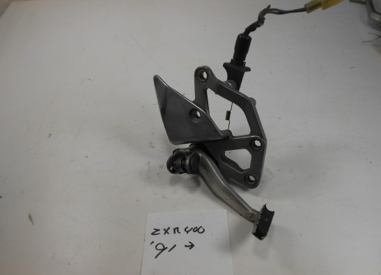 Fussrastetrager vorne rechts Kawasaki ZXR 400