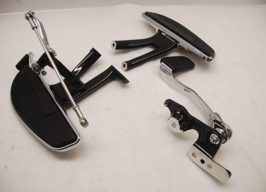 Duo voetsteun set Harley Davidson Softtail