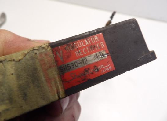 Regulator rectifier  Kawasaki GPZ 550