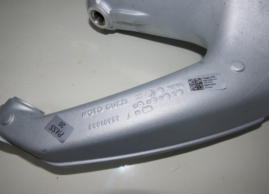 Achterbrug Moto Guzzi V100 Stelvio