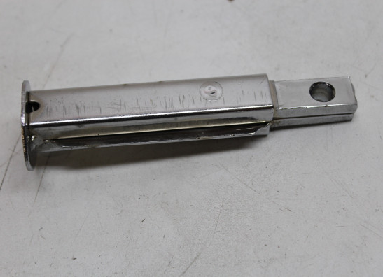 Fussraste links Suzuki GSX F 1100