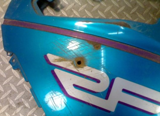 Rechter zijkuip Suzuki RF 600