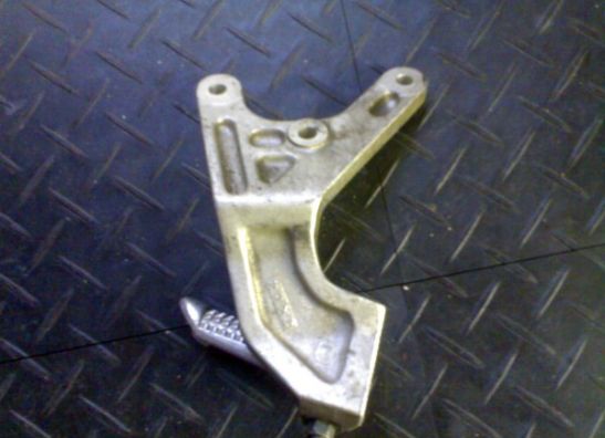 Soziusfussraste links Suzuki GSX R 750