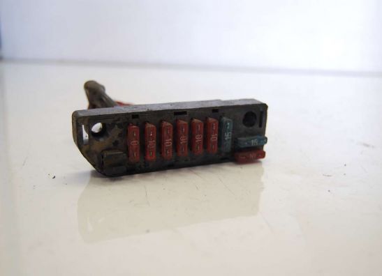 Zekeringkast Honda CBR 1000 F