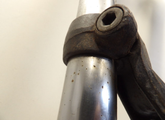 Voorpoten compleet Honda VF 700  750 C Magna